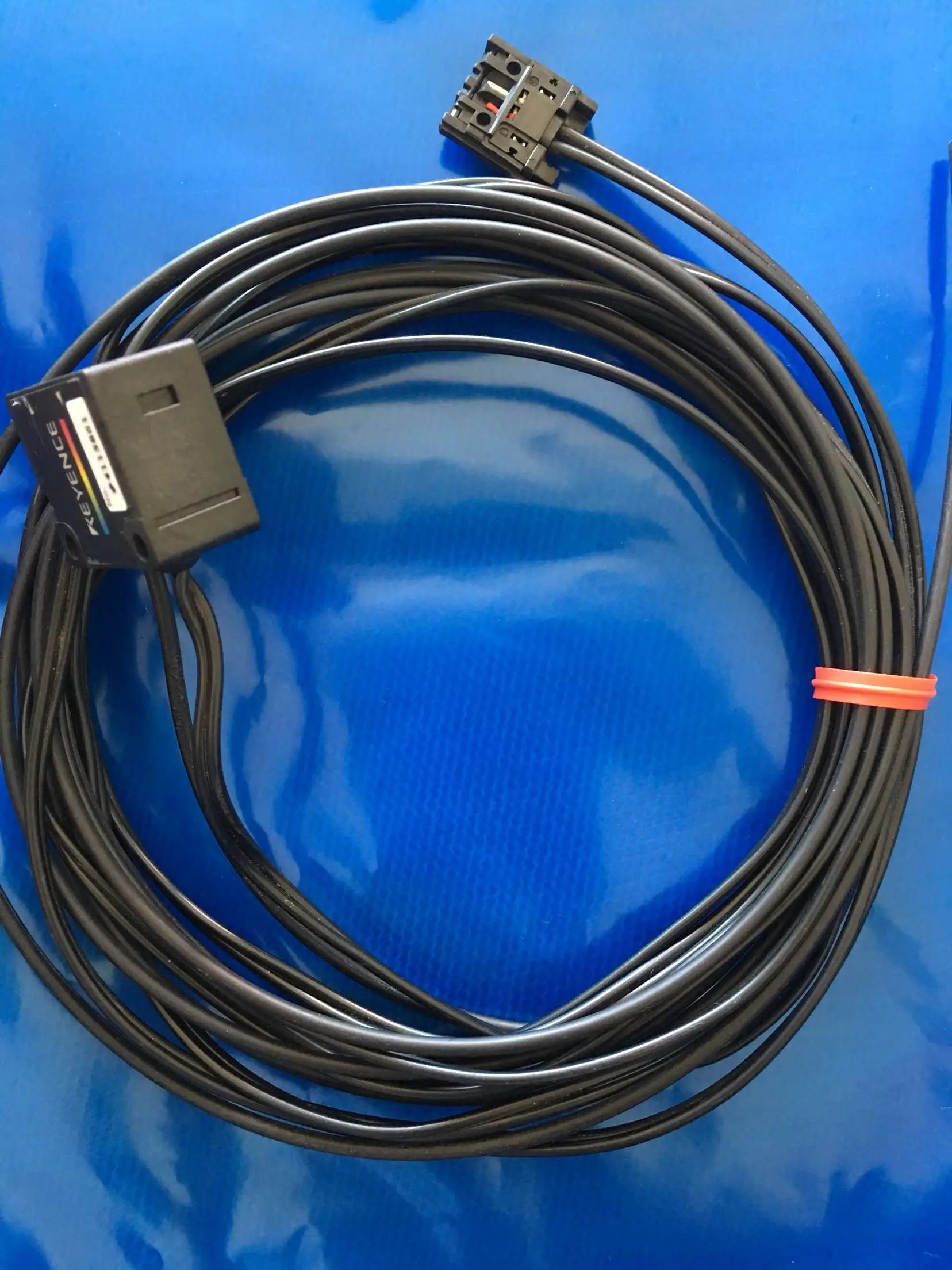 

Цветовая рамка для телефона