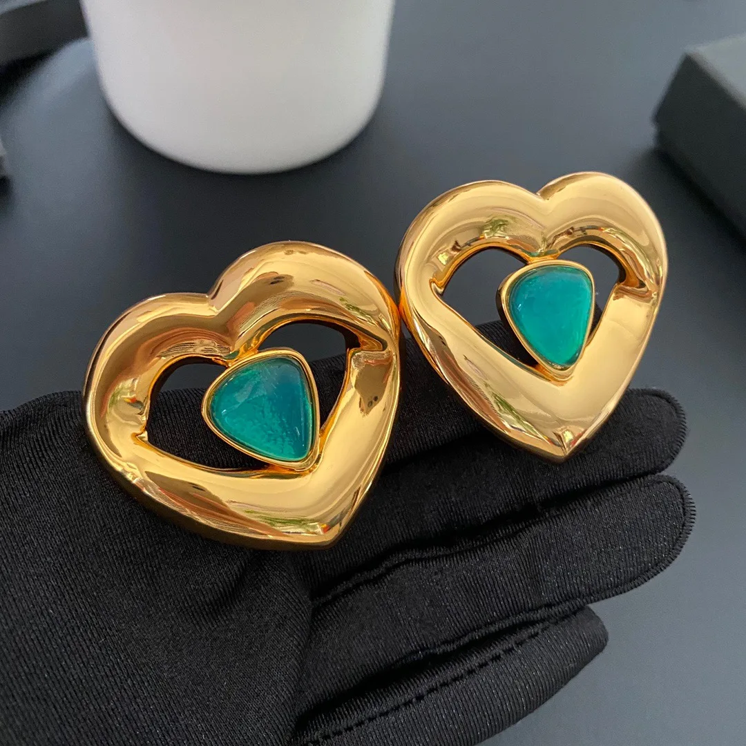 Серьги-клипсы в стиле ретро стильные овальные украшения для ушей характерные