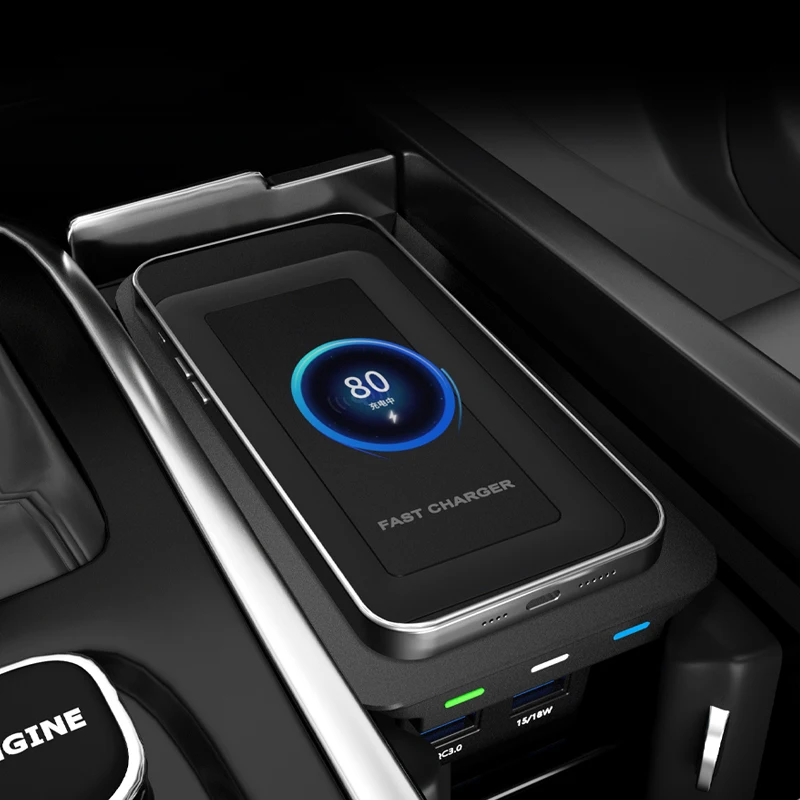 

Car wireless charging QI phone charger fast charging pad panel for Volvo XC60 XC90 S90 V90 S60 C60 V60 2018 2019 2020 2021