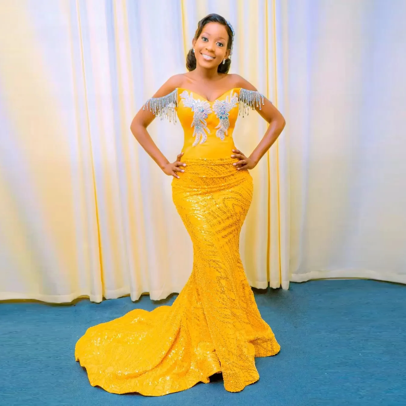 

Sexy Off Shoulder Maxi Dresses Sequin vestido de fiesta Gold Mermaid Prom Gowns Crystals Formal Dress Lae Up abendkleider
