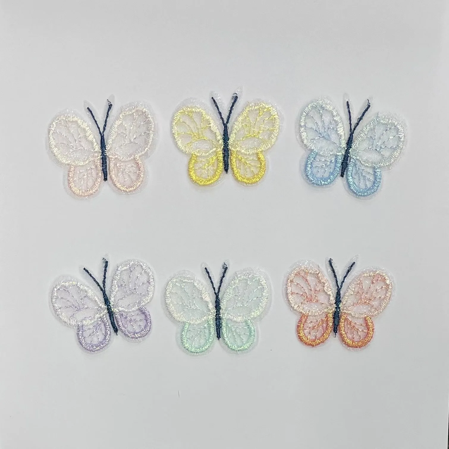 

Зажим для волос из органзы с вышивкой в виде бабочки, 30 шт.