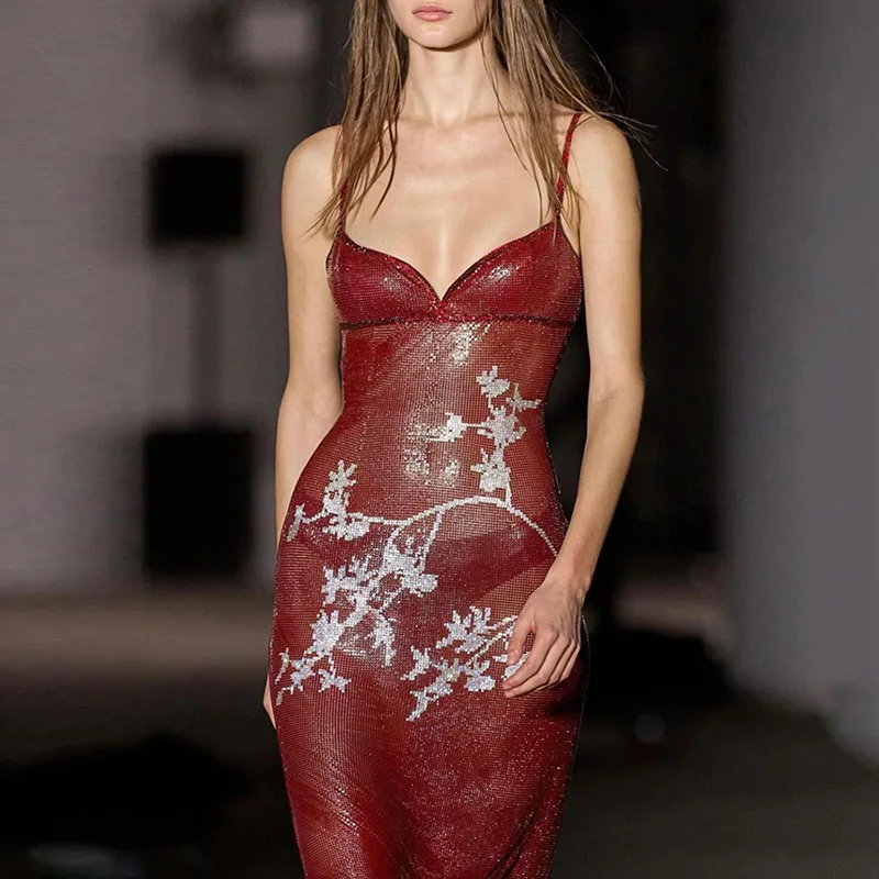 Женское прозрачное облегающее платье с открытой спиной и V-образным вырезом