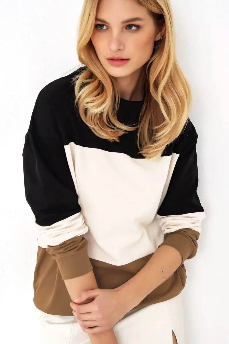 

Women's beige 3 block crew neck Sweatshirt MDS-549