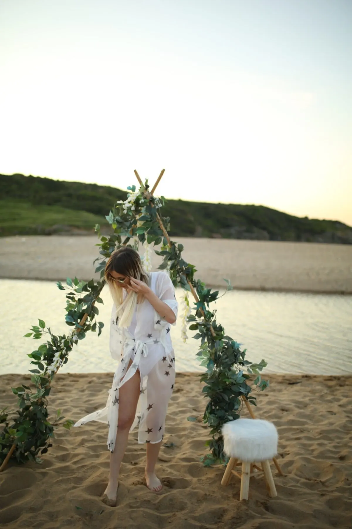 

Women's Pareo White Star Swimwear Cover Up Dress Sexy Tunic Suit Beachwear Female Beach Bikini Cover Loose Mini Dress