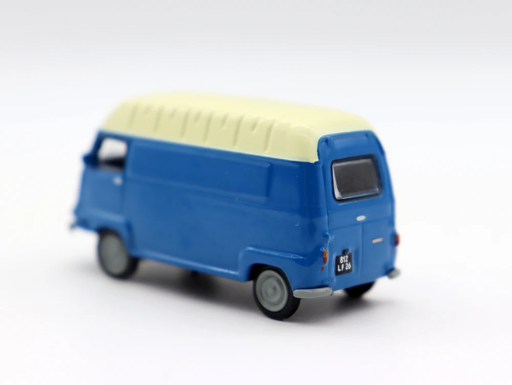 Новинка игрушечные автомобили rennarenault estaffect 1968 Blue Van HO Масштаб модель под
