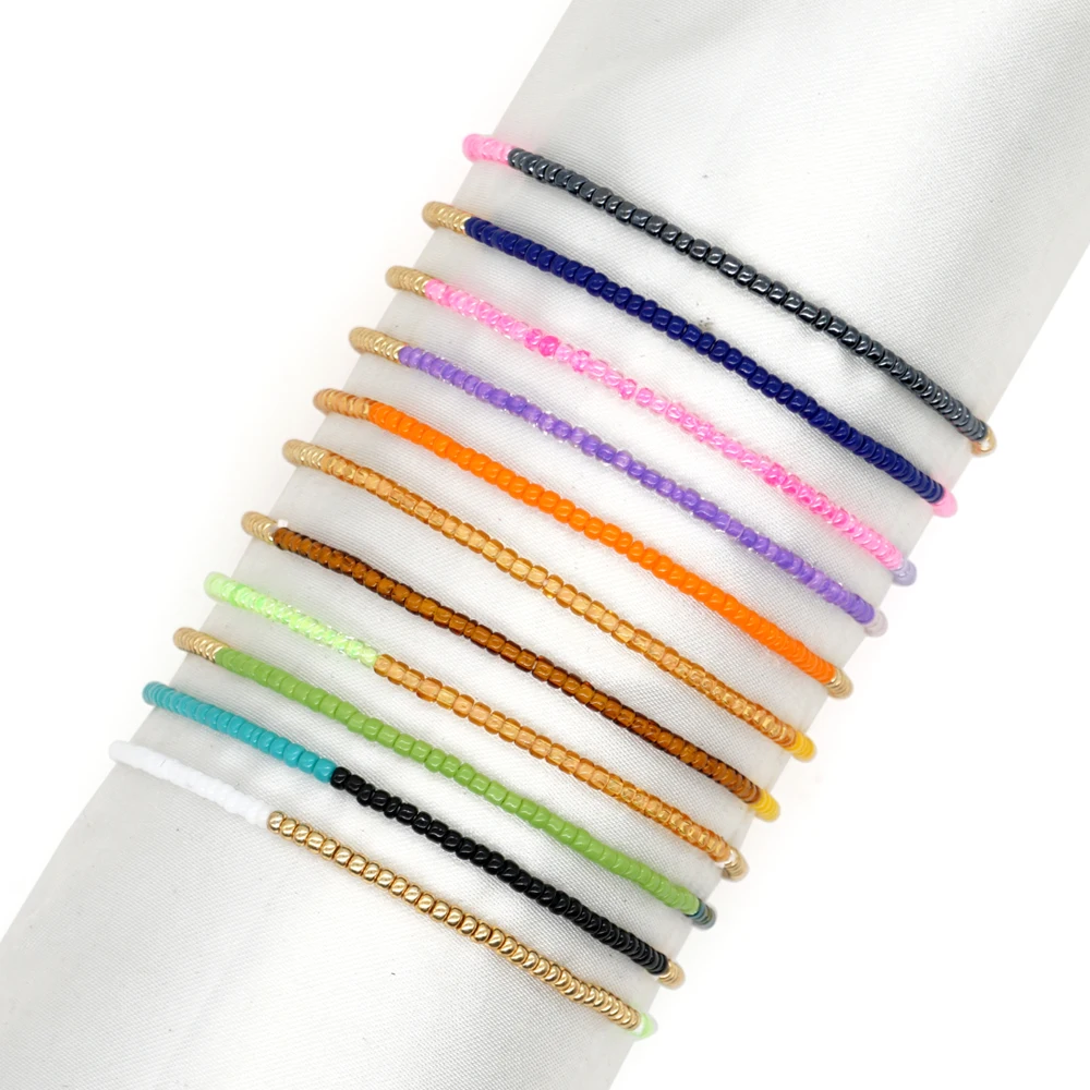 Набор браслетов ручной работы в стиле бохо с маленькими цветными бусинами 12 шт.