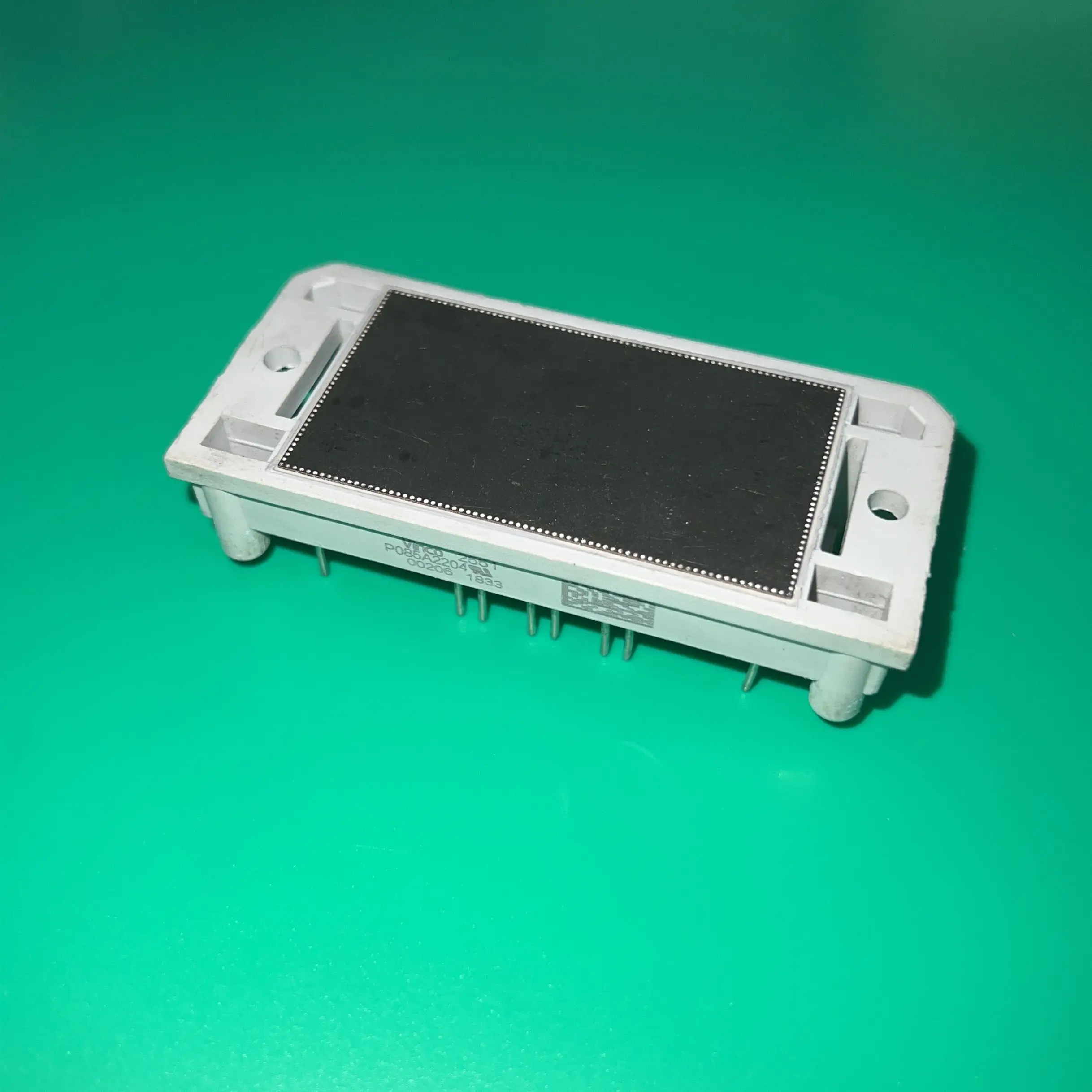Модуль P085A2204, P085A 2204 IGBT P085 A2204 P 085A2204 PO85A2204