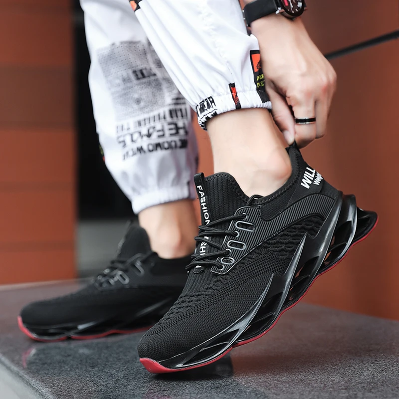 New Popular Lightweight Men's Professional Running SWhoes Comfortable Breathable Mesh Sports Shoes Fashion Men's Casual Shoes