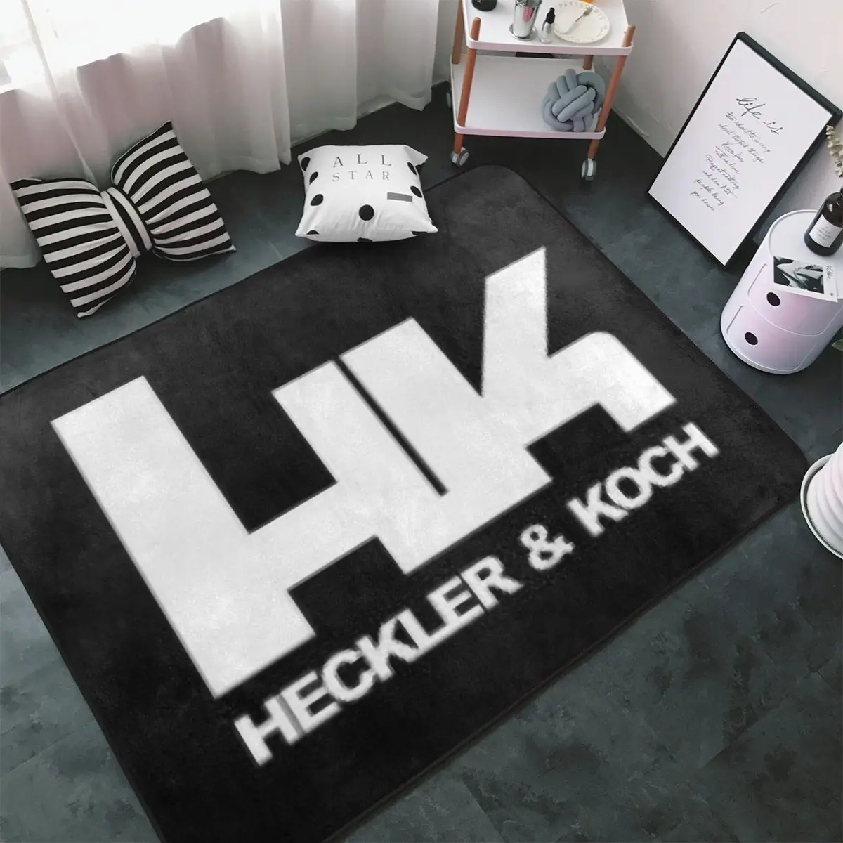 

Коврик Heckler & Koch с символами логотипа Гонконга, коврики из полиэстера в стиле ретро, практичные легко моющиеся коврики, коврики, Настраиваемые