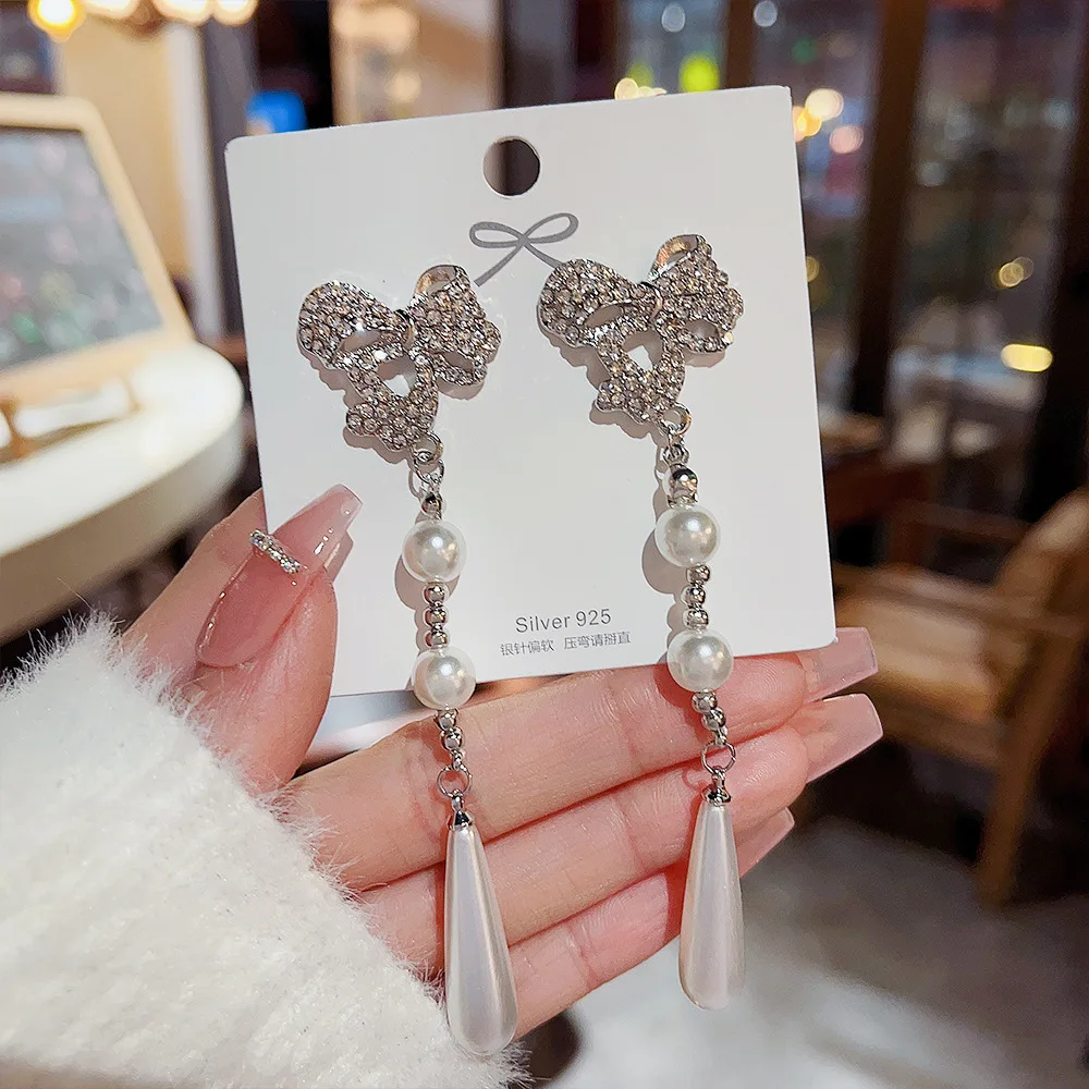 

S925 Silver Needle Butterfly Bowknot Design Rhinestone Long Fringe Tall Tassel Pendant Earrings Women's Ear Studs Jewelry