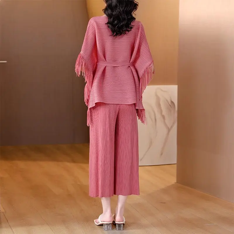 Весенне-летние облегающие элегантные брюки комплект из рубашки с кисточкой
