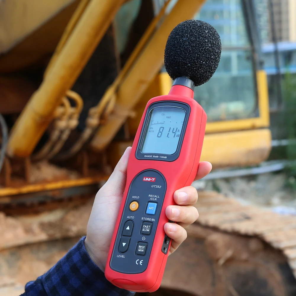 UNI-T UT351 шумомер цифровой измеритель уровня звука 30-130 дБ децибел регистратор