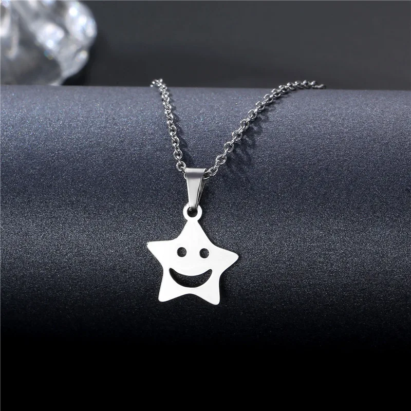 

Silver Smile Face Stainless Steel Star Eyes Smiley Pendant Necklace DIY Jewelry Findings Making Accessories Wholesale