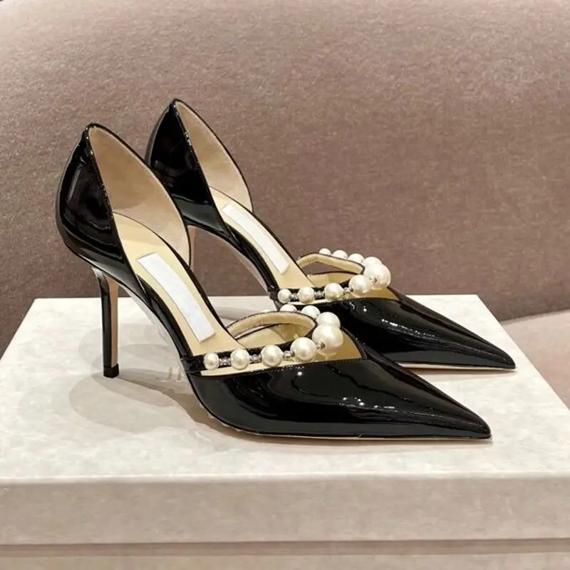 2023New European and American women's high heels pointed pearl belt patent leather stilettos