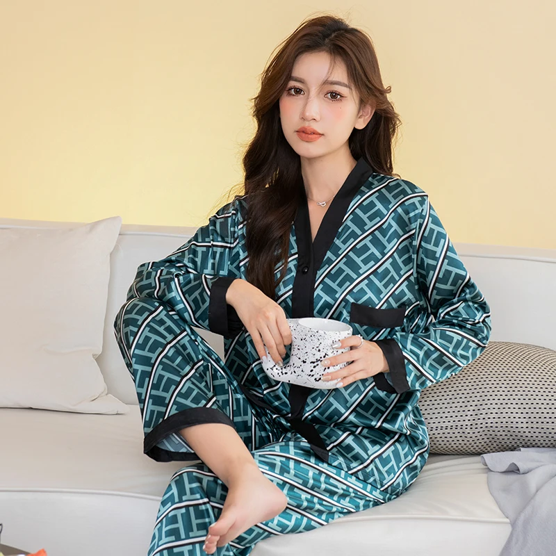 

5XL Large Size Silk Stain Pajamas Set Women with Pants Long Sleeve Letter Print Luxury Home Suit Nighwear 2 Pieces Pyjamas Lady