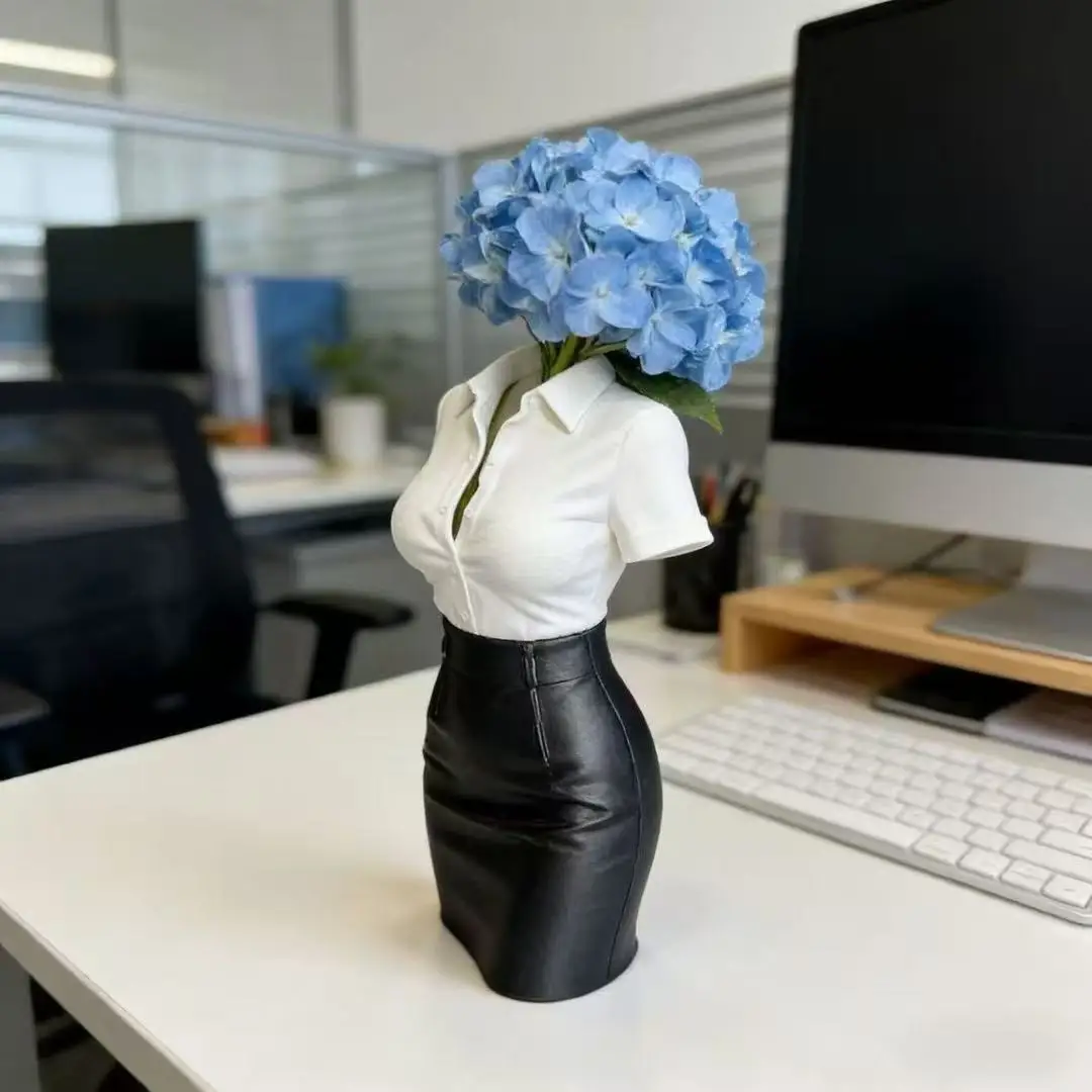 Фото Сексуальная Секретарша: 3D-печатная подставка для ручек и карандашей в виде женского тела, современная художественная скульптура-бюст, креативный цветочный горшок, декор для дома и рабочего стола №2