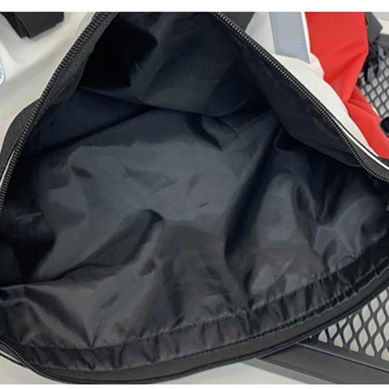 Рисунок 5 - Вместительная спортивная сумка для фитнеса