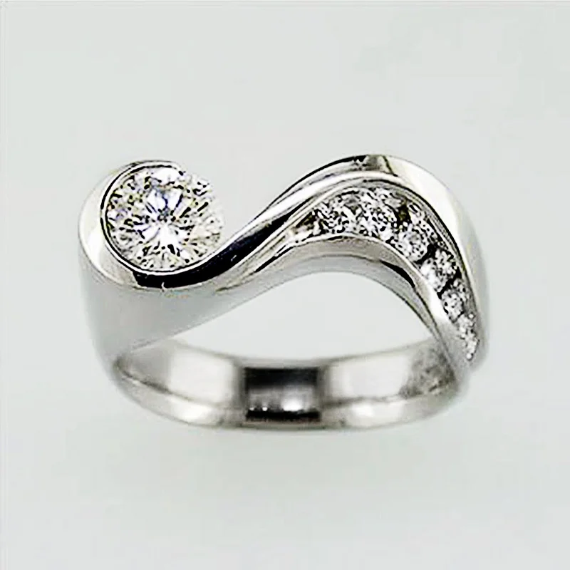 

New Irregular Shape Women Finger Rings Cool Accessories for Party Fashionable Versatile Female Jewelry Luxury Crystal CZ Ring