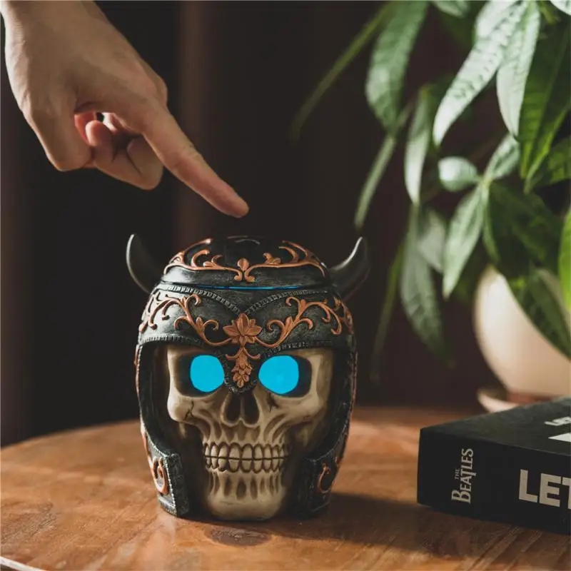 

350ml Humidifier Creative Viking Skull Humidifier USB Desktop Colorful Color Changing Atomizer Portable Automotive Interior