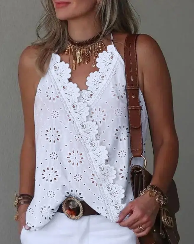 

2023 Summer New Women's Commuter Casual Top Fashion Elegant V-Neck Strap Eyelet Embroidery Lace Patch Halter Wrap Tank Top