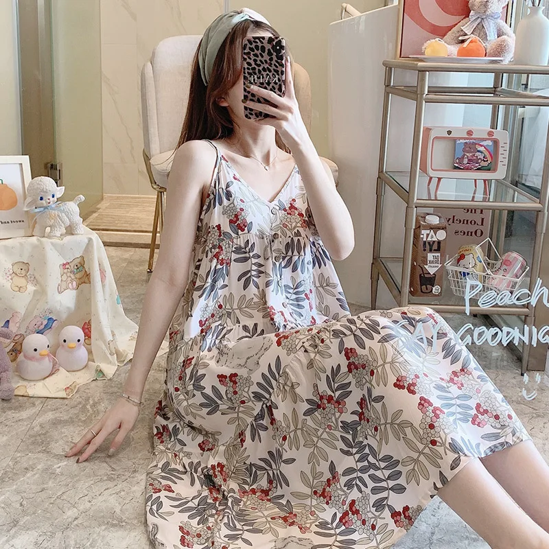 V-Neck Floral Suspender Sexy Pajamas For Sleeping Women Thin Viscose Soft Sleeveless Attractive Nightshirt Long Length To Shank