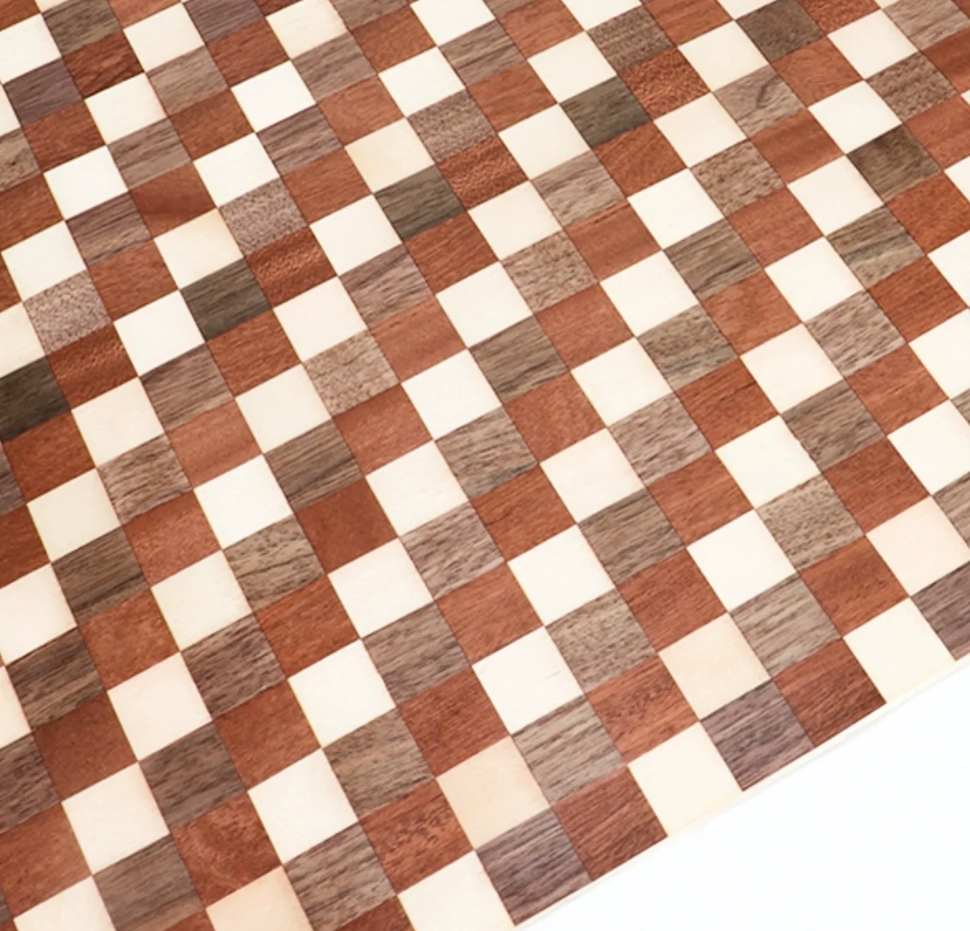 L: 2 5 метров ширина: 430 мм T: 0 25 3-цветный клетчатый деревянный шпон ручной работы