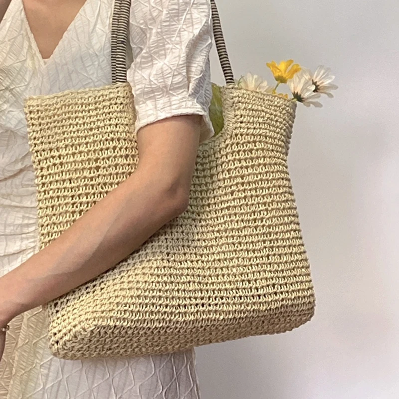 2023 New Beach Knitting Straw Bag Luxury Designer Large Capacity Hollow Out Travel Tote Handbag Unique Square Shoulder Bag Woman