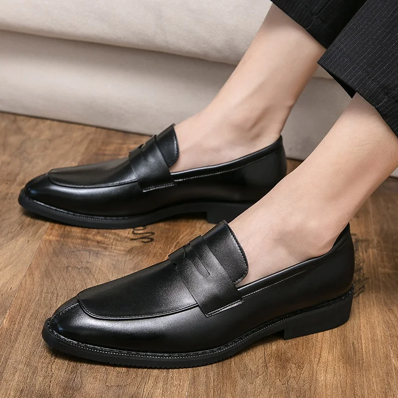

Designer Mens Pointed Two Tone Mix Gentleman Wedding Homecoming Pageant Shoes Flats Casual Loafer Dress Sapatos Tenis Masculino