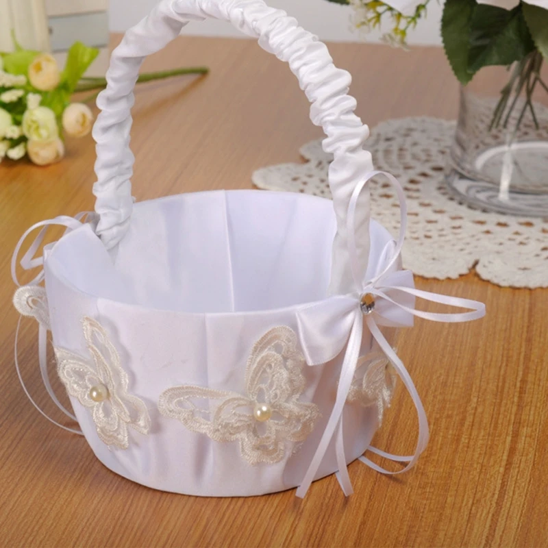 Свадебные корзинки. Корзинка на свадьбу. Корзины для невесты. Брачная корзина. Украшение свадебных корзин.