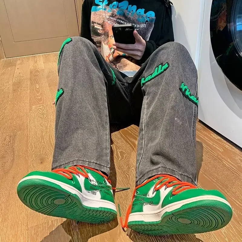 DEEPTOWN Embroidered Straight Jeans Men Retro Y2K Loose Denim Pants Casual Hip Hop Trousers Male Streetwear Fashion Spring