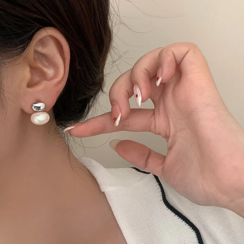 Серьги-гвоздики женские из серебра 925 пробы с жемчугом