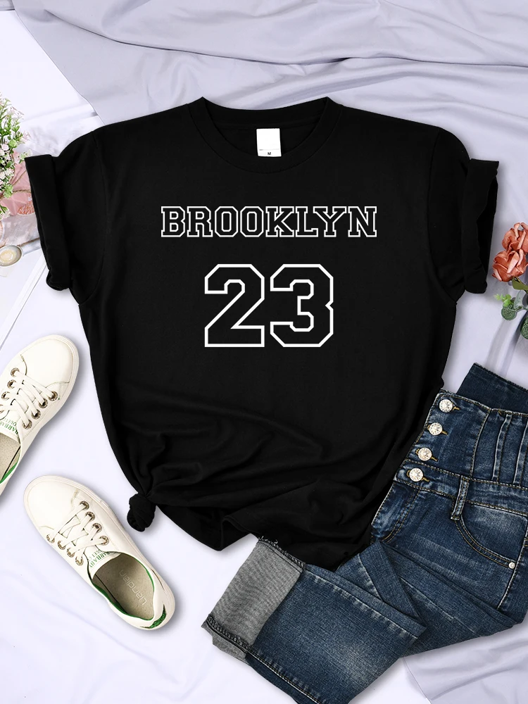 

Brooklyn 23 Letter Prints T-Shirts For Women Fashion Creative Casual Tops Breathable Cool O-Neck Short Sleeve Street Womans Tees