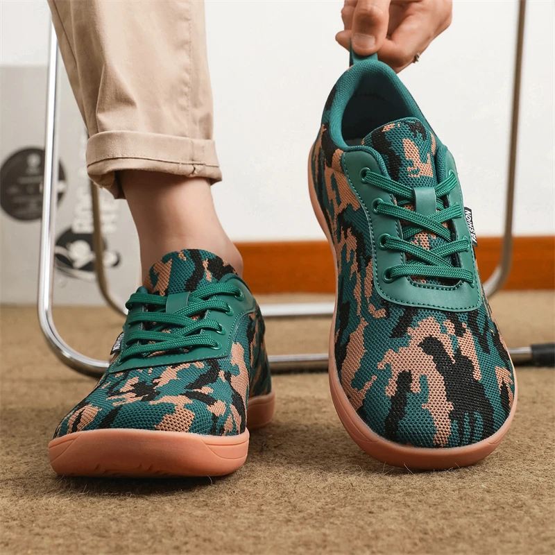 Босоножки с широким носком для мужчин минималистичные дышащие удобные кроссовки