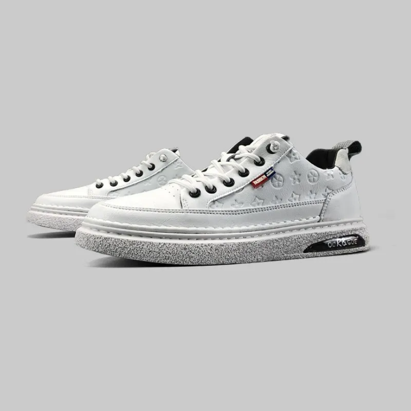 Fashion Sneakers Lightweight Men Casual Shoes Breathable Male Footwear Step On Walking Shoe Sport Running Sneaker