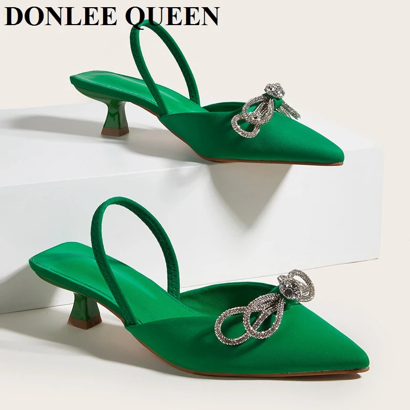 

Сандалии женские, с острым носом, стразы, на низком каблуке, свадебные