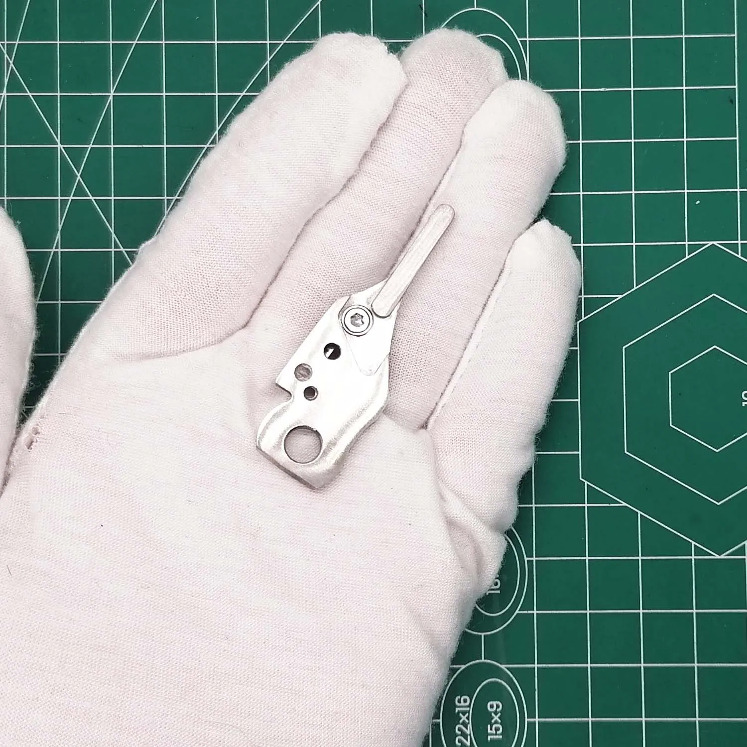 1 Piece Scalpel Handle for Leatherman Surge Modification