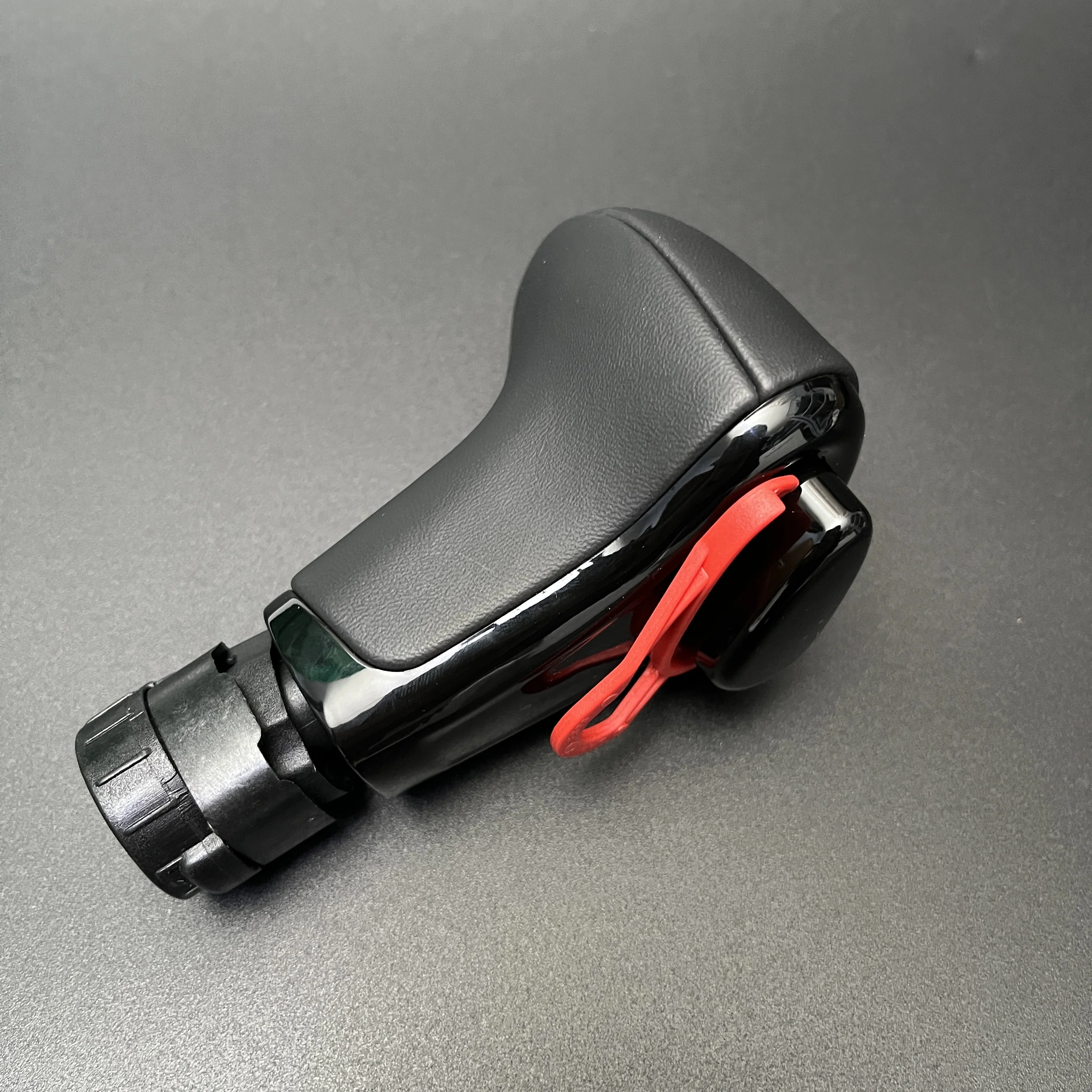 

4G 1713139 Черная кожаная ручка переключения передач с левым рулем, автомобильные аксессуары для AUDI Q7 Q5 A3 A4 A5 A6 A7 C6 C7 4G1 713 139