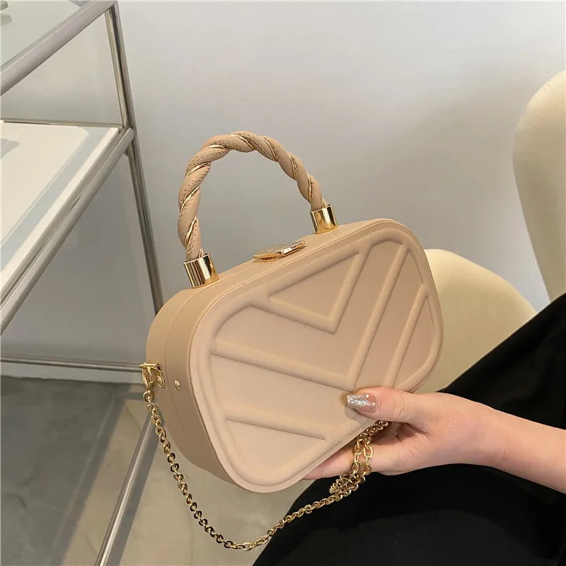 

Fashion Simple Bags Women's Popular Bags Women's Bags Embossed Big V Small Oval Box Bags Suitcase Bags