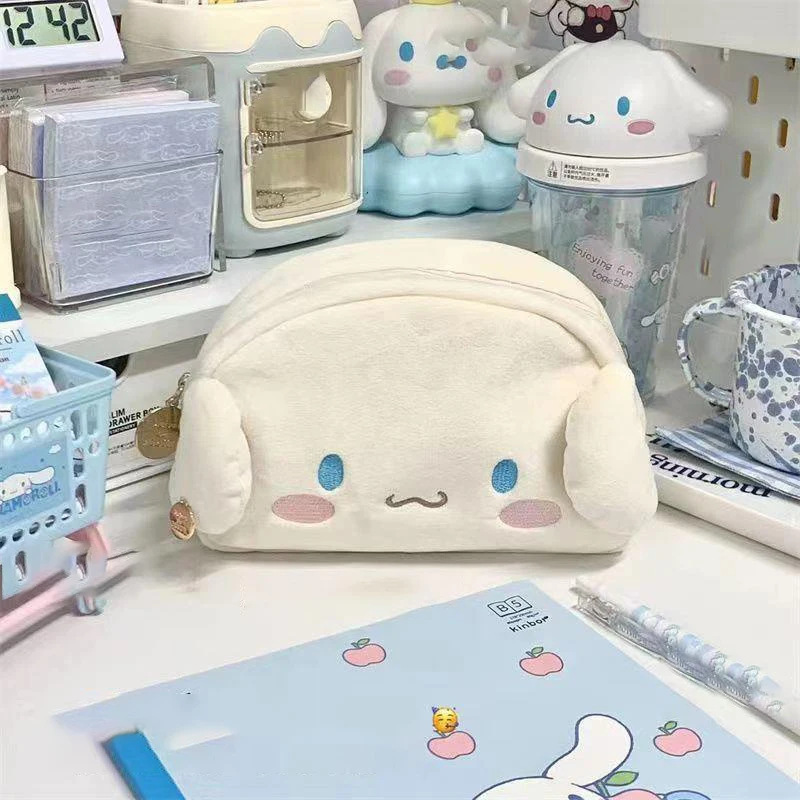 

Kawaii Sanrio Мультфильм Плюшевая сумка для карандашей косметичка Милая коричная сумка для хранения канцелярская коробка Рождественский креати...