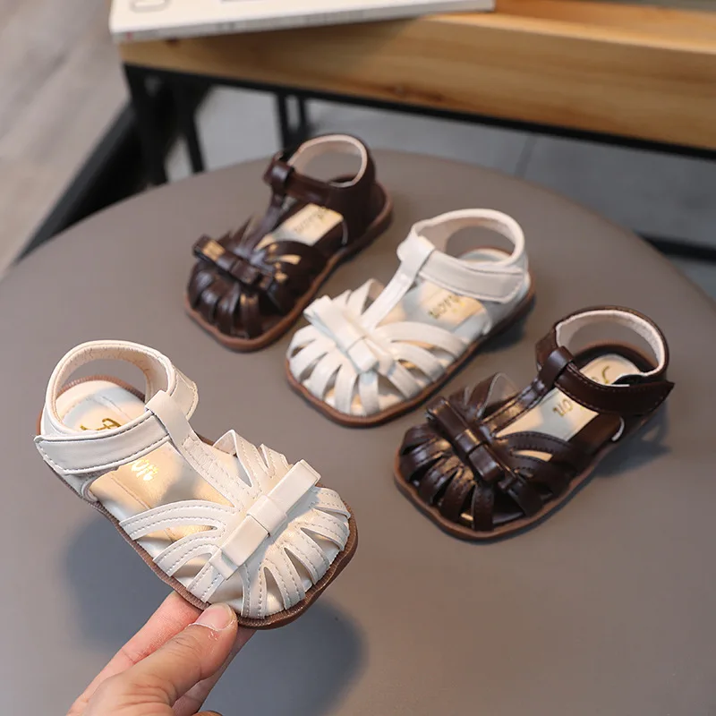 

Toddler Baby Girls Shoes Square Toe Sandals for Girl Kids Fashion Cut Out Shoes Soft Sole Retro Nice and Cool Beach Shoe G03272