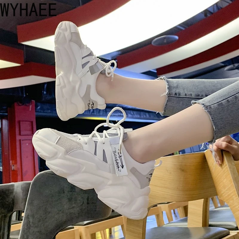 Sports shoes new style Clearance