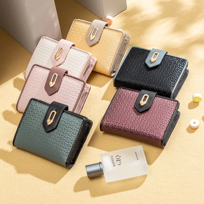 

Women's Short Wallet PU Soft Surface Simple Small Fresh Buckle Folding Student Coin Purse Daily Collocation Storage Purse
