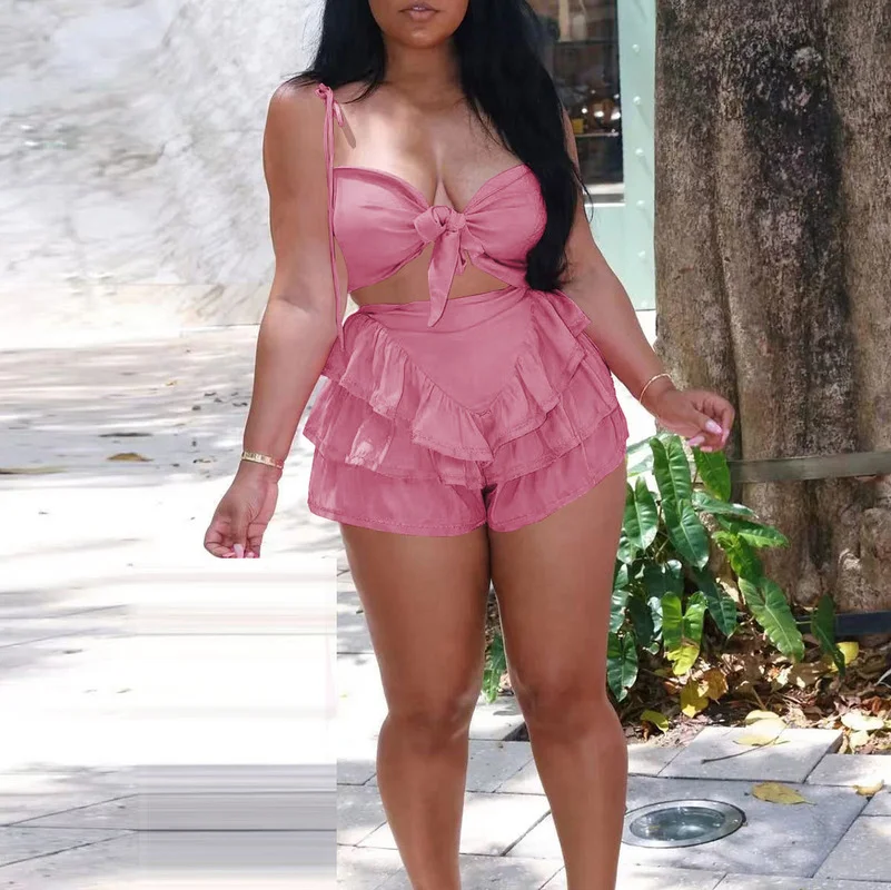 

WUHE Elegant Chic Women's Set Bra Top and Cascading Ruffles Shorts Set 2022 Tracksuit Beach Two Piece Set Fitness Outfits