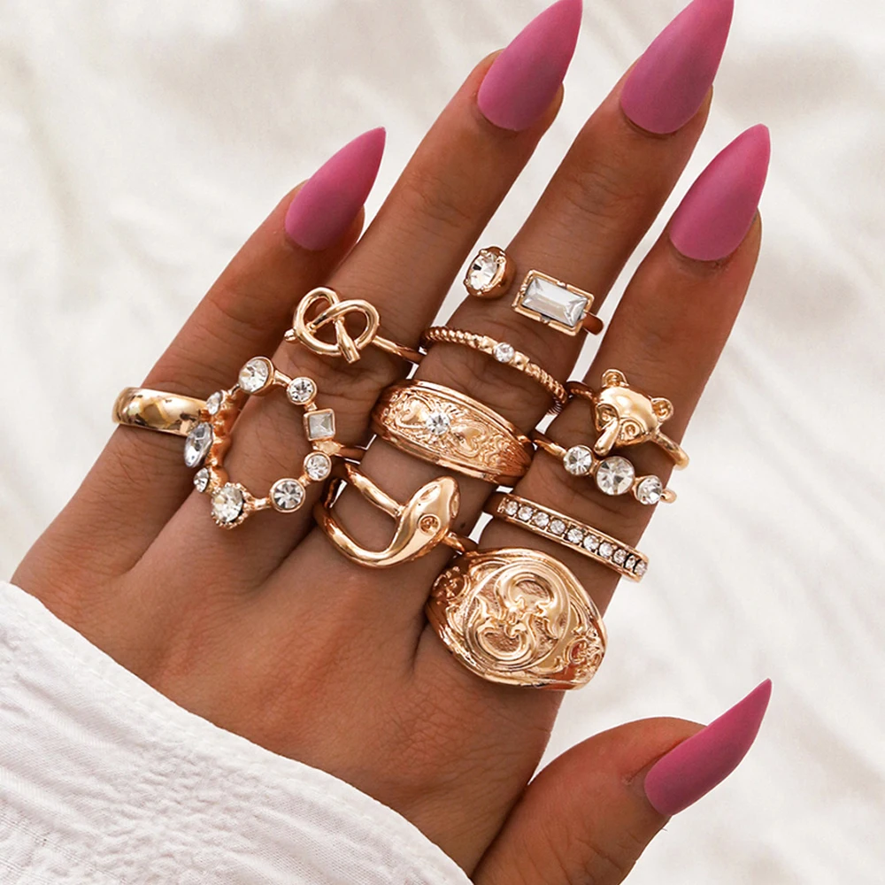 

New Fashion Geometry Joint Ring Personality Fox Head Snakelike Knot Set Rhinestones Ring 11 sets Simple For Women 2022