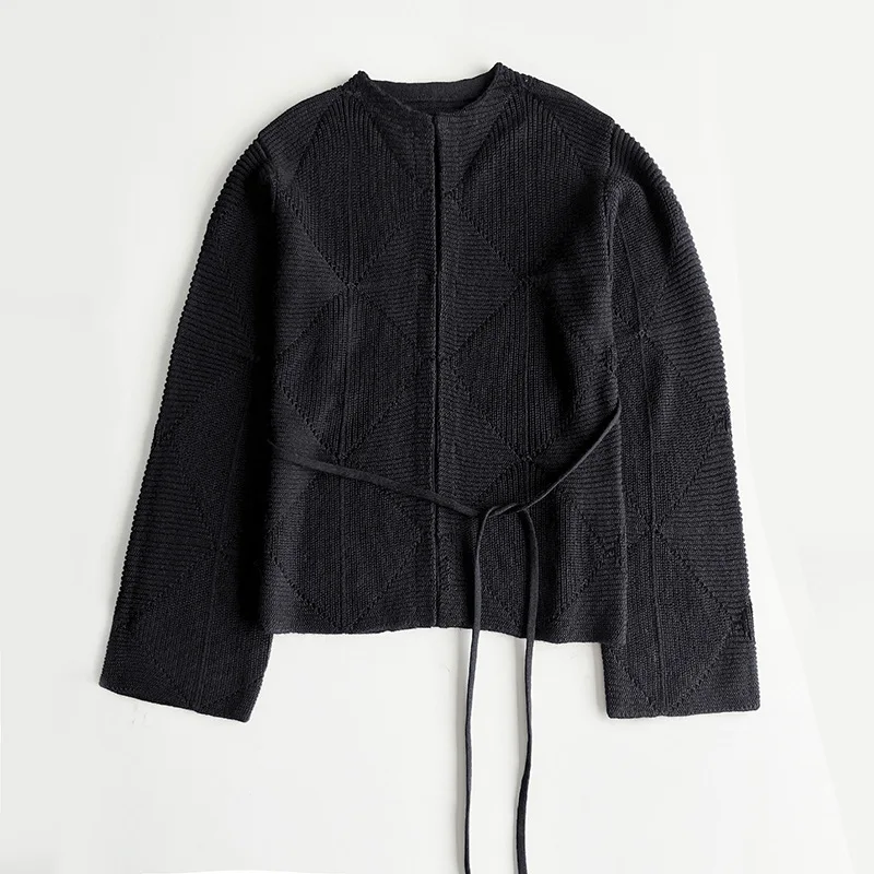 

Women's Light Luxury Ladies Niche Design Fashion High Quality Loose Cardigan