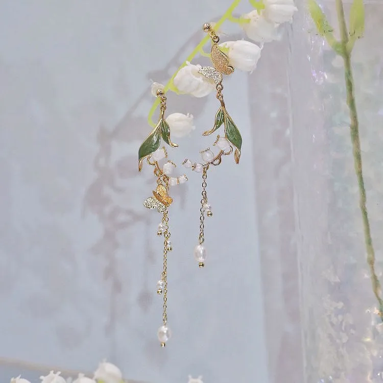 

Temperament Sweet Woman Asymmetric Flower Butterfly Earrings