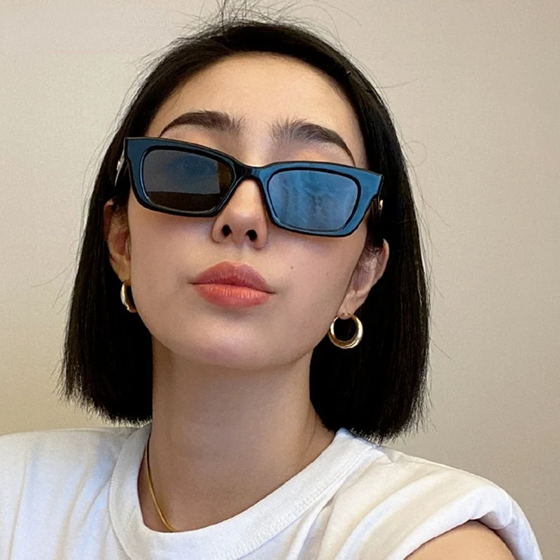 Женские солнцезащитные очки кошачий глаз квадратные в маленькой оправе