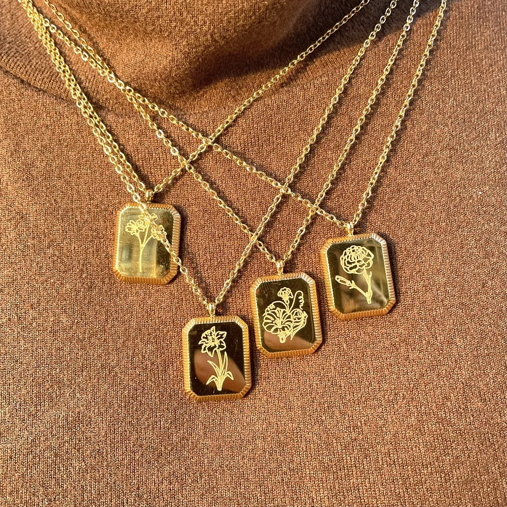 

Birth Month Flower Necklace for Women Couple Gold Plated Stainless Steel Pendant Necklace Christmas Gift for her Jewelry