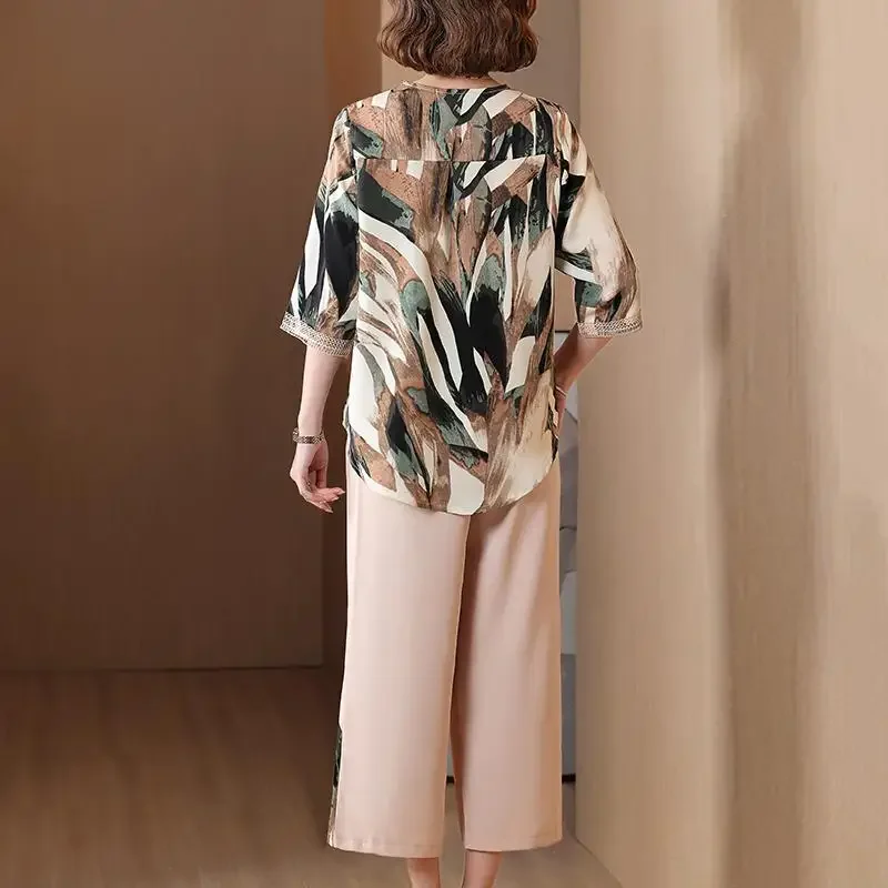 Модный повседневный костюм для женщин среднего возраста пожилых брюки-клеш