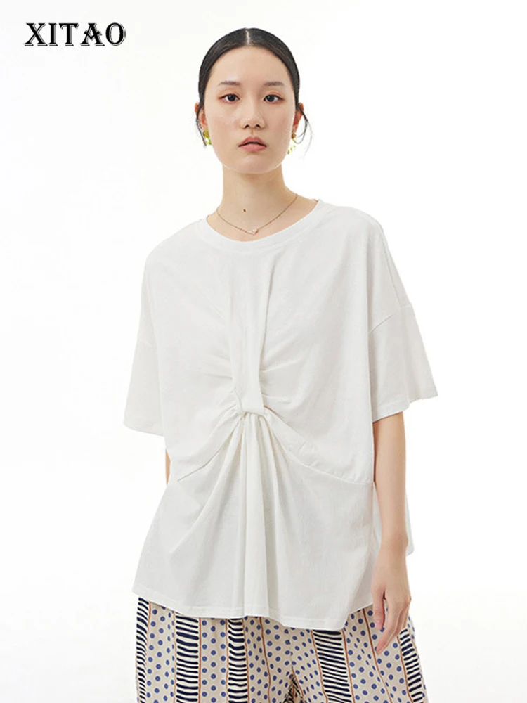 

XITAO, однотонная плиссированная футболка для женщин, Корея, лето 2022, Новое поступление, индивидуальное модное Свободное платье с круглым выре...